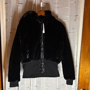 Victoria's Secret VSX Reversible Faux Fur-Lined Jacket Size Large NWT